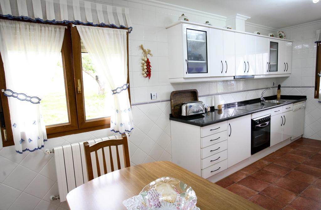 Vivienda Vacacional Supereda San Juan de Parres Pokoj fotografie